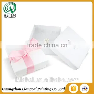 Gift Box Packaging Paper T-shirt Box Cylinder Packaging Box With Silver Foil Prin thumbnail-1