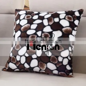 Wholesale Custom Printed Short Plush Sofa Air Cushion Car Seat thumbnail-3
