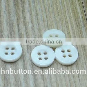 10MM Factory Sell 4 Hole Real River Shell Buttons thumbnail-1