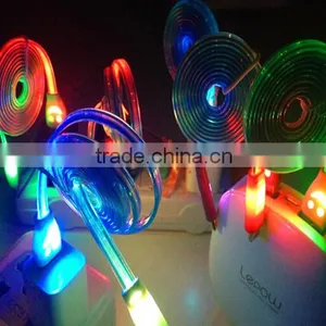 Smile Face Led Light Retractable Usb Data Line , Led Light Usb Charging Data Line, Usb Data Charger Cable thumbnail-3