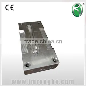 Top Quality Cheap Plastic Injection Mould thumbnail-4