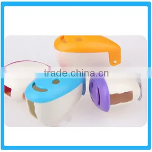 2016 Smiling Face Toothbrush Holder Toothbrush Holder Set Toothbrush Holder Bathroom thumbnail-3