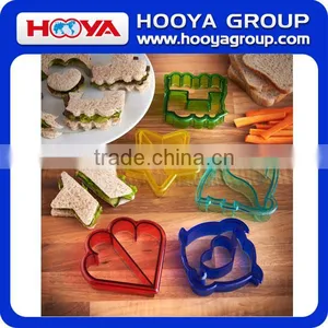 Fun Cake Cookie and Sandwich Cutter Shapes for Kids Set of 5 Dinosaur Dolphin Heart Star and Train thumbnail-3