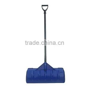 Wood Snow Shovel thumbnail-1