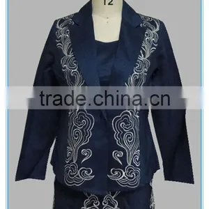 Embroidery Neck Designs For Ladies Suit 2016 thumbnail-3