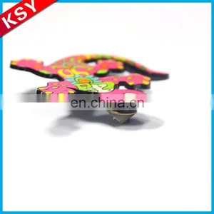Popular Large Supply Metal Round Funny Jewelry Pins Lapel Badge thumbnail-5