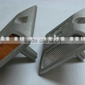 Road Stud, Pavement Marker, Cat Eyes thumbnail-1