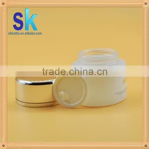 15ml30ml Cosmetic Face Cream Jar Glass Wholesale in China thumbnail-2