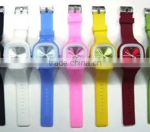 Jelly Silicone Candy Sports Quartz Rubber Men Woman Wrist Watch 13colors thumbnail-1