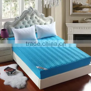 Waterproof Breathable Bes Bugs QUilted Waterproof Mattress Protector thumbnail-2