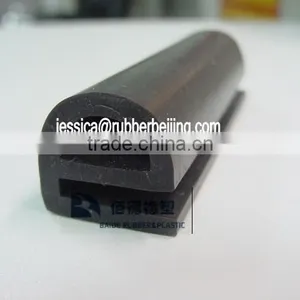 EPDM / NBR Rubber Seals Strip For Motorboat thumbnail-1