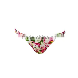 Wholesale Flower Sublimation Printed Slim Fit Bikinis Woman Swimwear thumbnail-3