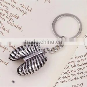3D Keychain & Keyring Rib Cage Antique Silver 9.1cm thumbnail-1