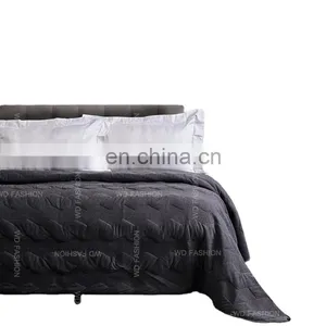 100% Polyester Quilted Bedspread Handmade Cotton Patchwork Bedding Sets Luxury thumbnail-1
