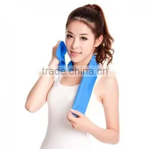 Trendy Custom Logo Cozy Light Weight Super Water Absorbing Towel Sports Microfiber Towel thumbnail-2