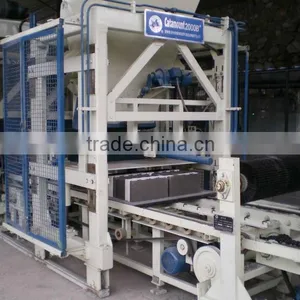 Super Cougar 2001 Fully-automatic Block Making Machine thumbnail-1