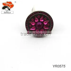 Round the Sun Shaped Alloy Ring With a Diamond thumbnail-2