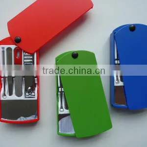 New Design Cheap and Promotion Manicure Pedicure Set thumbnail-2