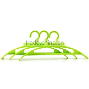 Green Plastic Coat Clothes Hanger thumbnail-5
