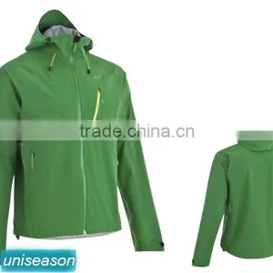 Waterproof Green Men Sportwear for Camping thumbnail-1
