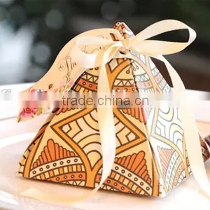 Unique Favour Boxes for Weddings thumbnail-2