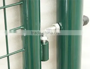Galvanized and Powder Coating Green Color Welded Wire Mesh Decoration Euro Garden Gate thumbnail-3