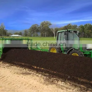 Hot Sale New Design Tractor Towed Hydraulic Compost Turner Windrow Turner Windrow Mixer With CE Cetification thumbnail-4