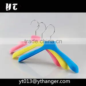 CY-632 Luxury Flocking Coat Plastic Hanger Flocked Baby Clothes Hangers Baby Velvet Hanger thumbnail-1