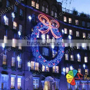 Giant Led Christmas Lighting Wreath thumbnail-1