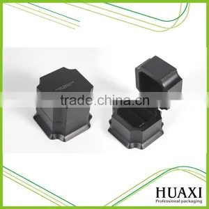 Custom Wholesale Black Velvet Wood MDF Rings Storage Packaging Box thumbnail-1