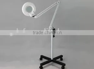 Cold Light Magnifier Lamp thumbnail-1