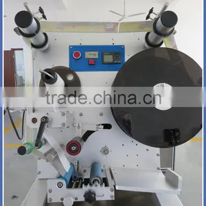 Semi Automatic Labeler / Round Bottle Labeling Machinery / Roll Bottle Sticker Labeling Machine thumbnail-4