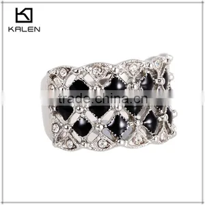 925 Silver Plated Beautiful Finger Ring With Black Crystal Stone thumbnail-2