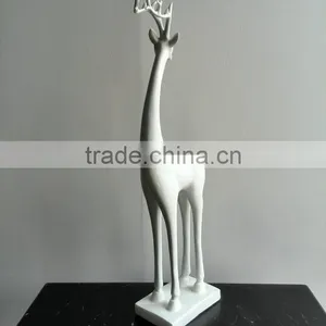 Polyresin Christmas Reindeer Decoration thumbnail-6