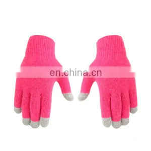 Fashion Knit Touchscreen Smartphone Gloves thumbnail-3