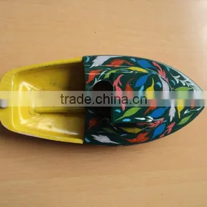 Toys Boats New Handpainted Tugs thumbnail-1