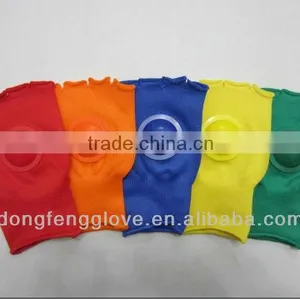 Top Quality Knitted Seamless Soccer Fans Clapper Glove Factory thumbnail-3