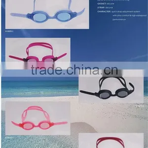 Swimming Goggles thumbnail-1
