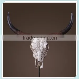 Resin Cow Head Statue Cow Head Figurine for Home Decoration thumbnail-4