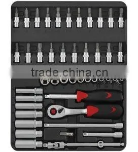 46 PC 1/4" DR. Socket Wrench Set thumbnail-1