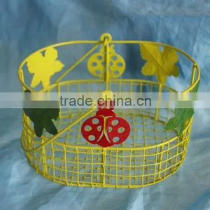 Metal Basket thumbnail-1