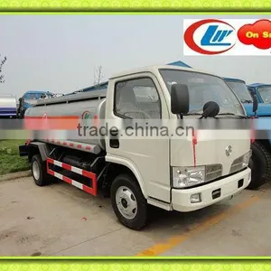 4-5 Cubic Oil Tank Truck,fuel Tank Truck thumbnail-1
