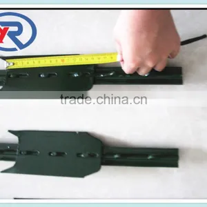 Green Painted Metal Studded t Post thumbnail-1