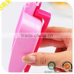 Hot Sale Mini Plastic Ice Scoops, OEM Party Plastic Scoops, OEM Ice Cream Scoops Factory thumbnail-1
