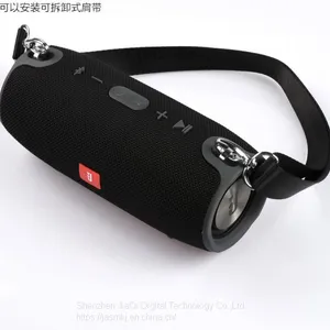 Factory Direct Selling Small War Drum Wireless Bluetooth Speaker 1+1 Series Plug-in Card USB Outdoor Portable Waterproof thumbnail-4