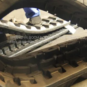 300*71*74 Rubber Track for Excavator Use thumbnail-2