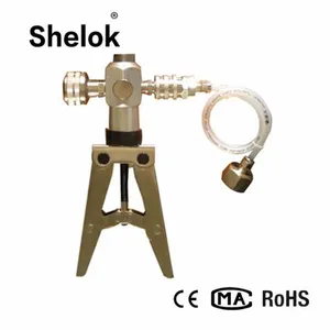 High Pressure Hand Held Air Pump Calibrators thumbnail-1
