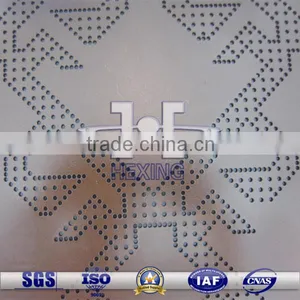 Galvanized Different Pattern Punching Metal Mesh thumbnail-1