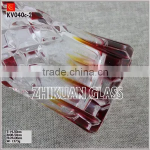 Hand Blown Colored Glass Vase on China thumbnail-1