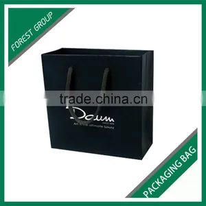 MATT LAMINATED RECYCLABLE CLOTHES PACKAGING BAGS WITH HANDLE thumbnail-2